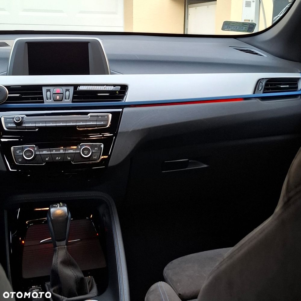 BMW X1 xDrive18d M Sport - 16