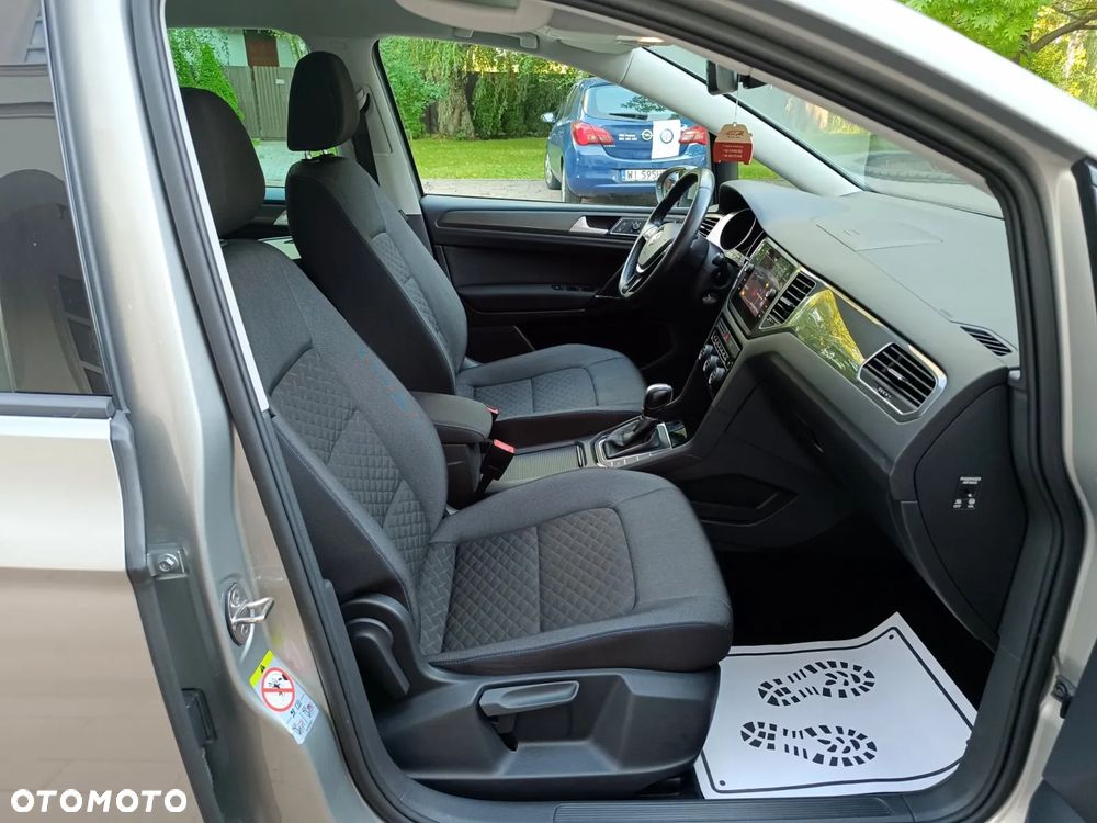 Volkswagen Golf Sportsvan 1.5 TSI ACT DSG Highline - 32