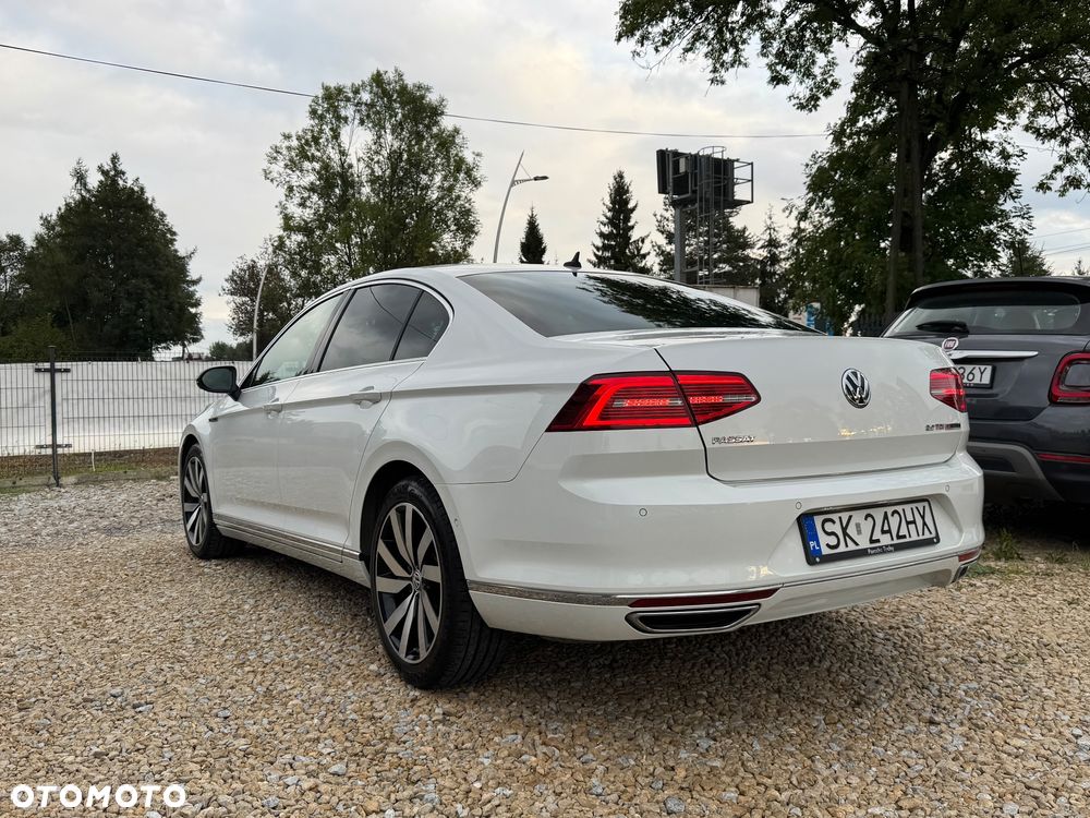 Volkswagen Passat 2.0 TDI 4Mot Elegance DSG - 5