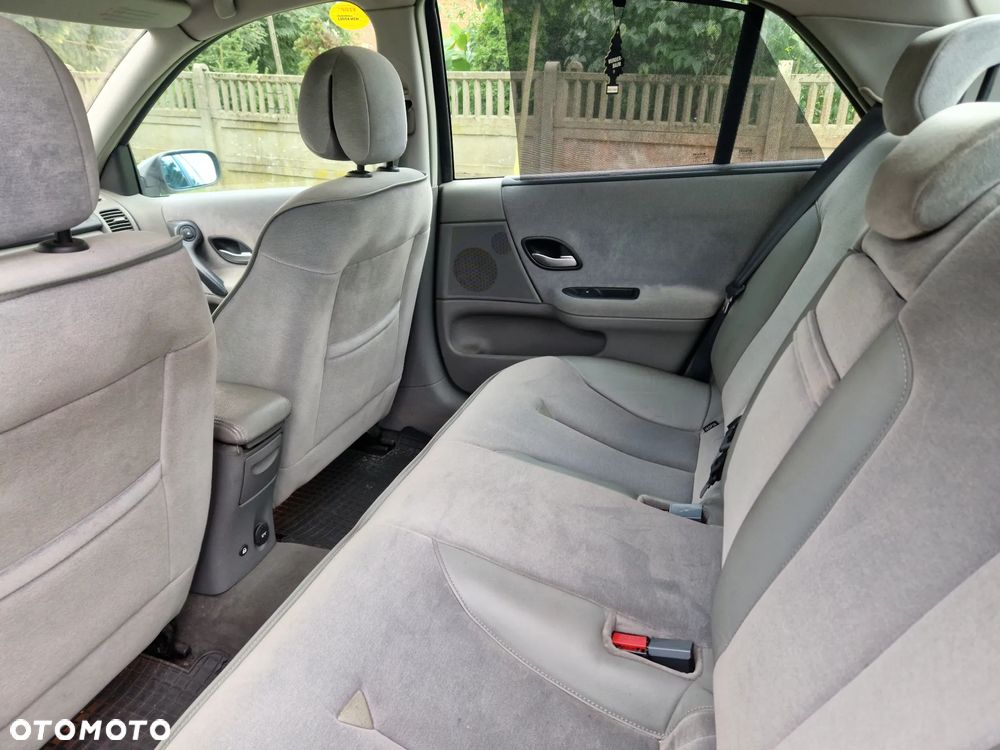 Renault Laguna - 7