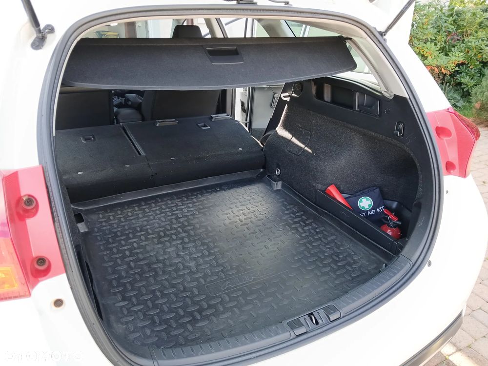 Toyota Auris - 16