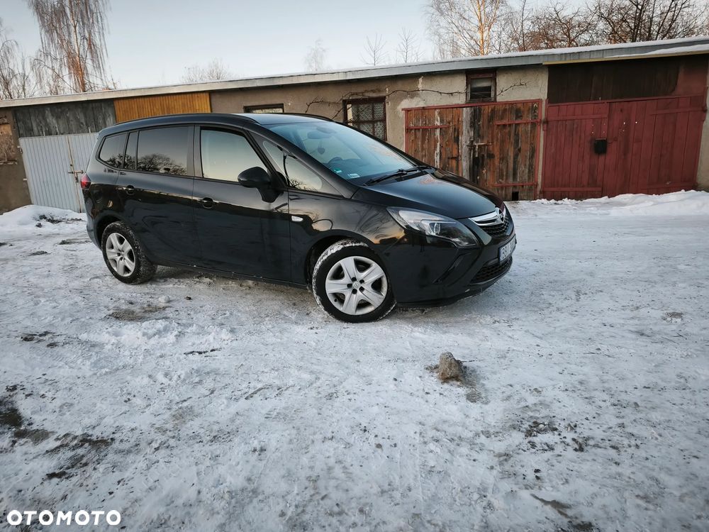 Opel Zafira - 1