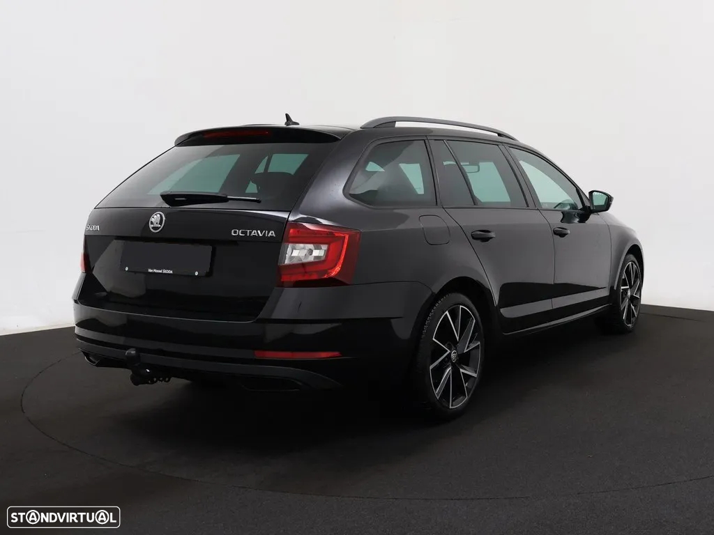 Skoda Octavia Break 1.6 TDI DSG Style - 4