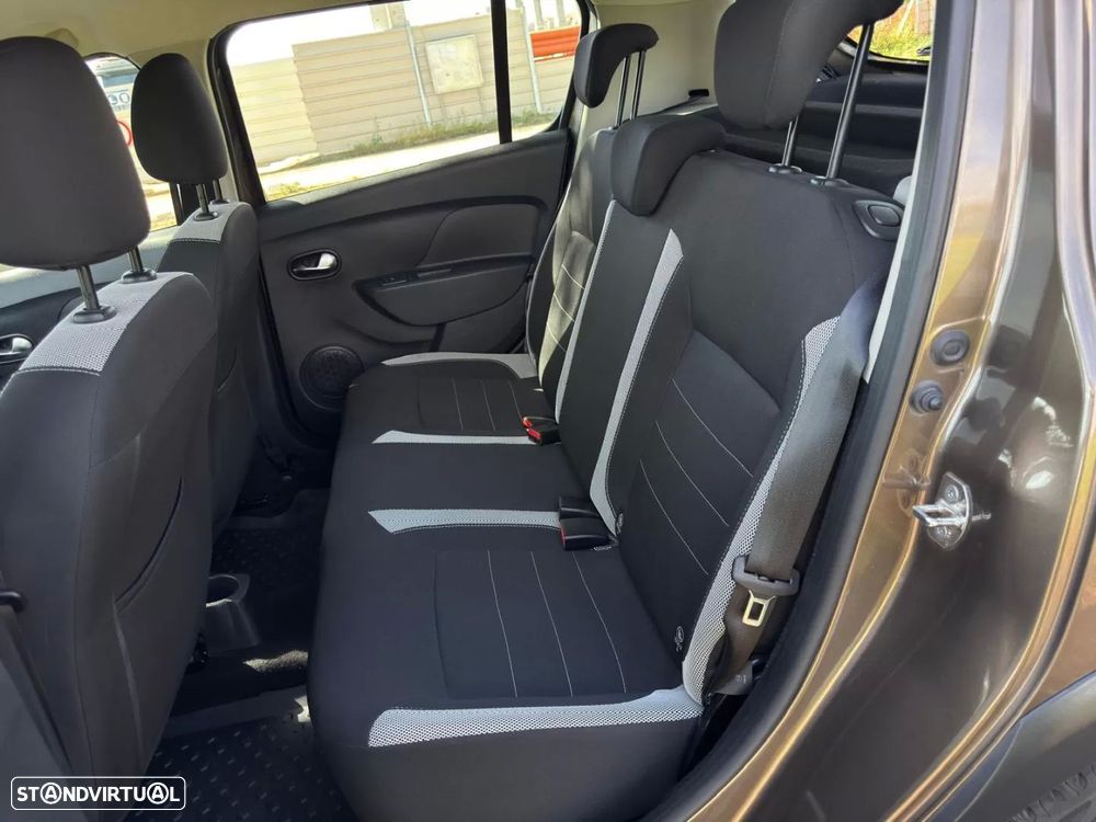 Dacia Sandero 0.9 TCe Stepway - 17