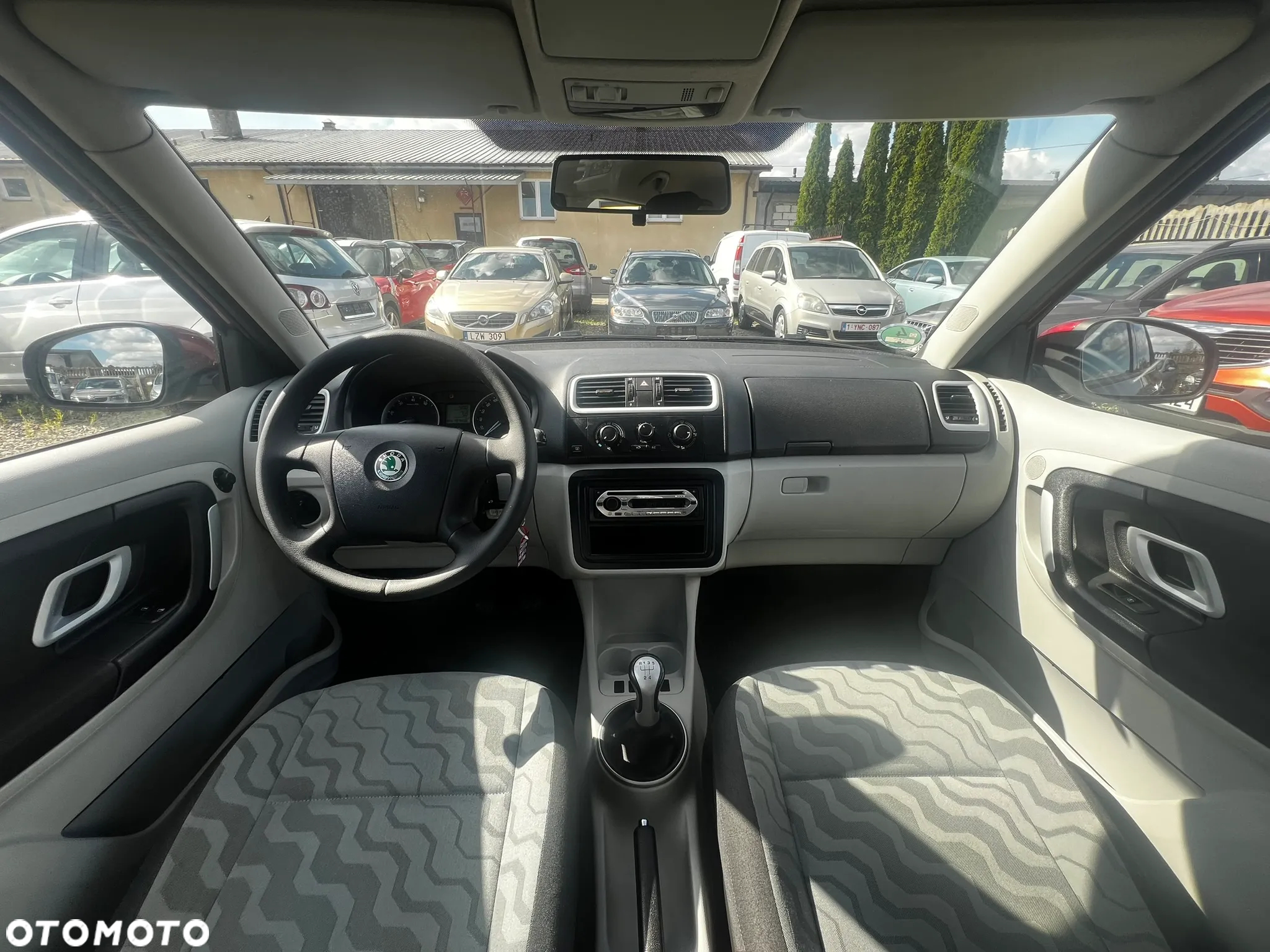 Skoda Fabia 1.4 16V Ambiente - 16