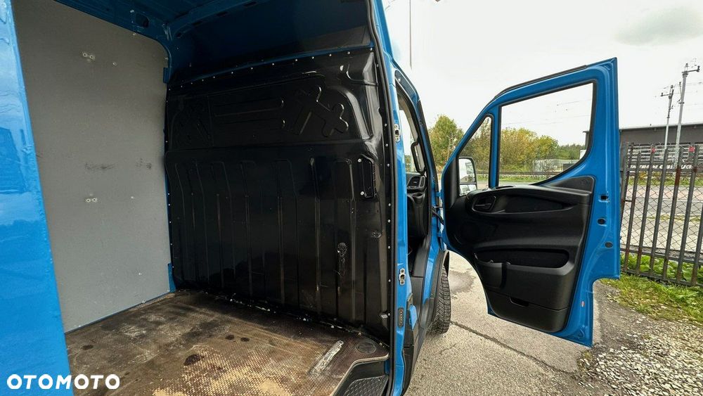 Iveco Daily 35 S17 - 14