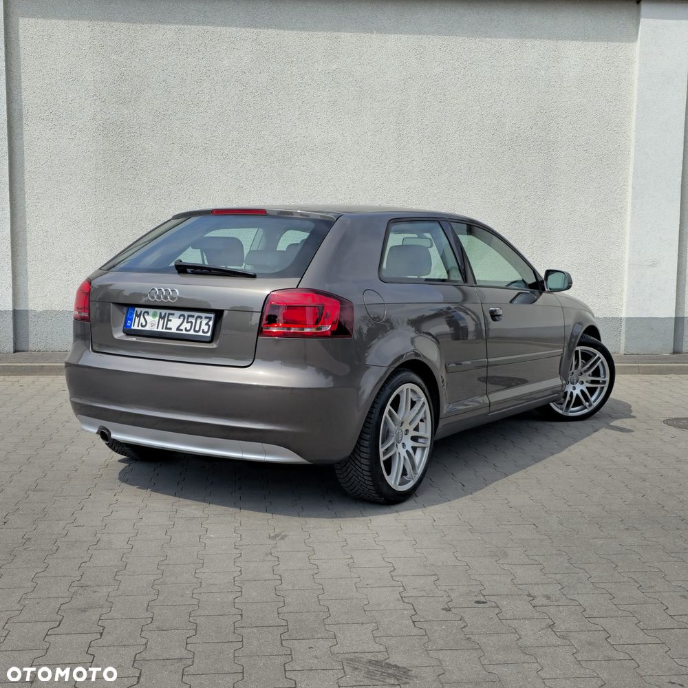 Audi A3 3-drzwiowe 1.6 TDI S line Sportpaket - 18