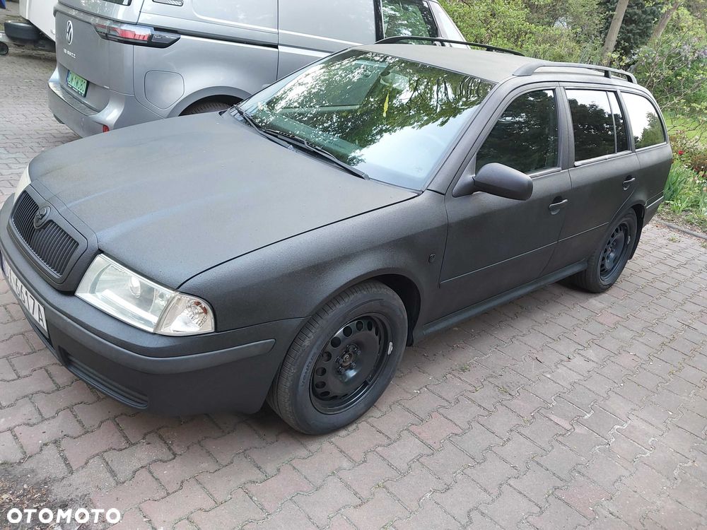 Skoda Octavia - 3