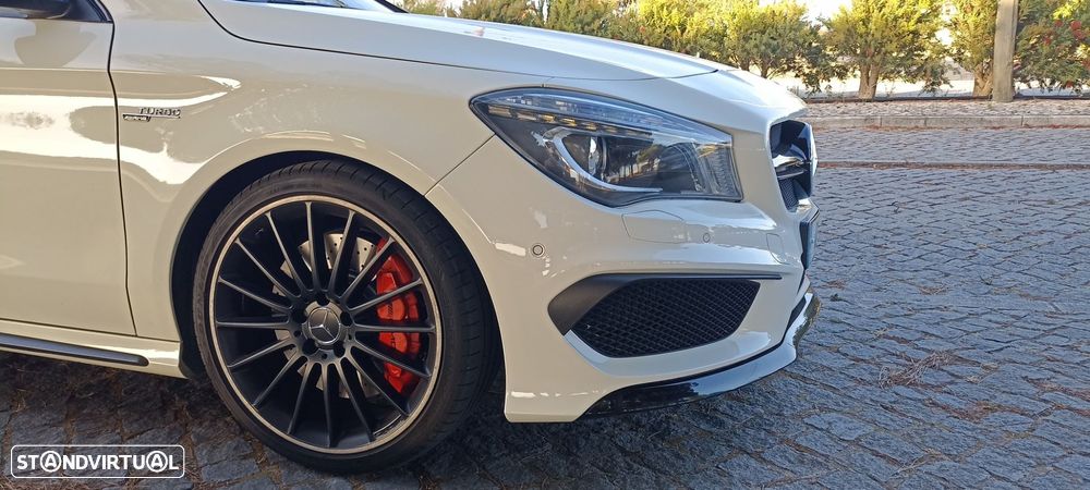 Mercedes-Benz CLA 45 AMG Shooting Brake 4-Matic - 9