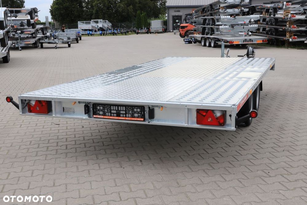 TEMARED CAR DECK 4521/2 S 2,7T 450x215cm  Wypełnienie blachą aluminiową DMC 2700kg Koła 195R13C - 4