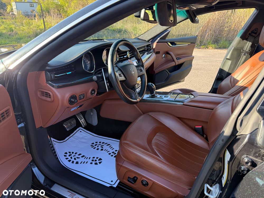 Maserati Quattroporte Q4 GranSport S - 19