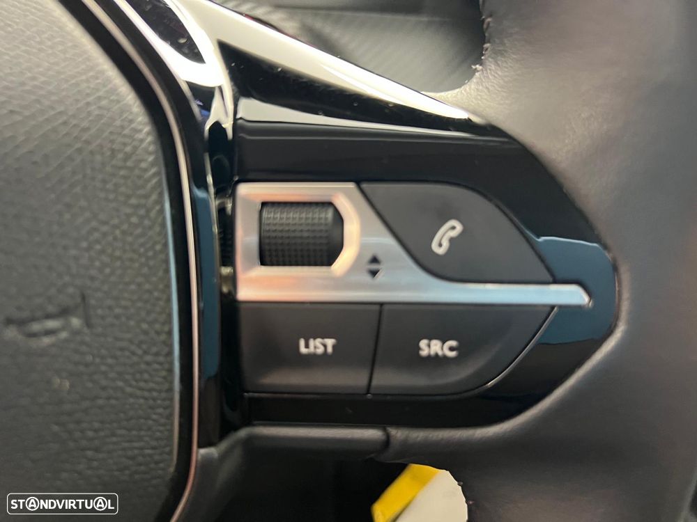 Peugeot 2008 1.5 BlueHDi Active Pack - 27