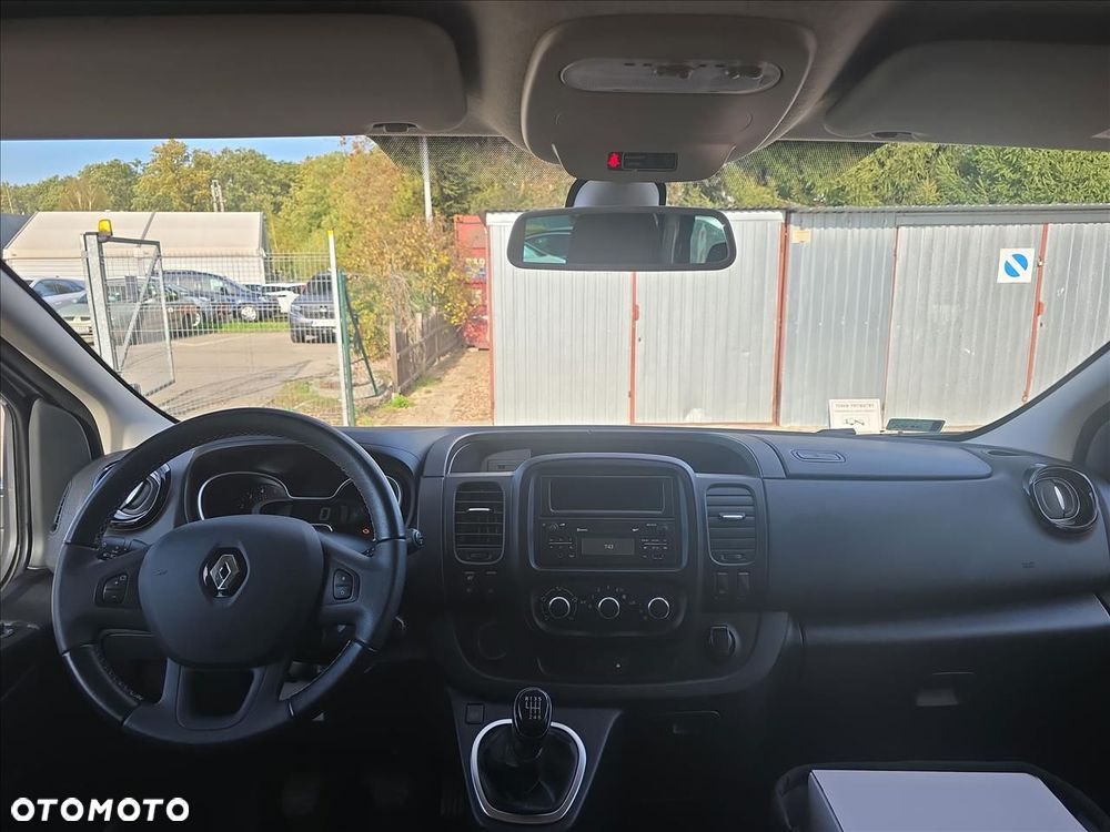 Renault Trafic - 21