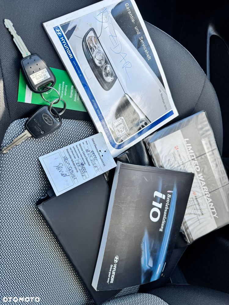 Hyundai i10 1.1 Edition Plus - 34