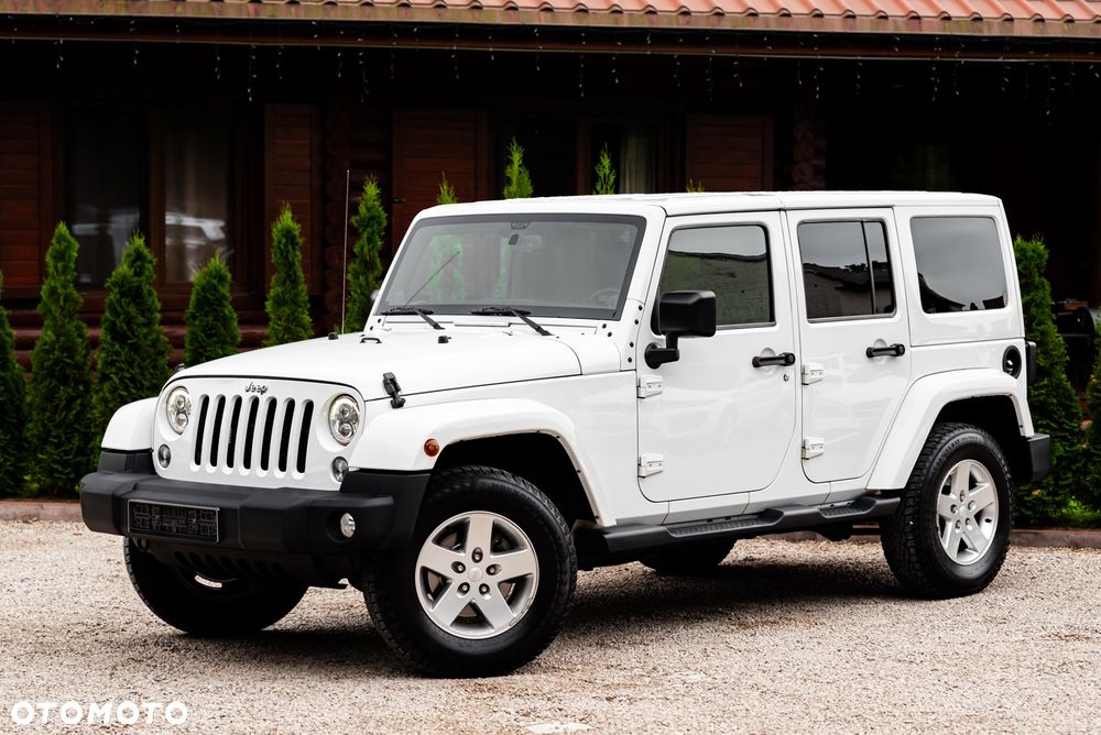 Jeep Wrangler Unlimited 3.6 Automatik Sahara - 3