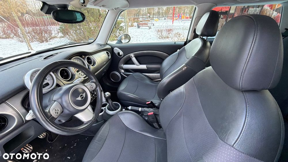 MINI Cooper S Standard - 22