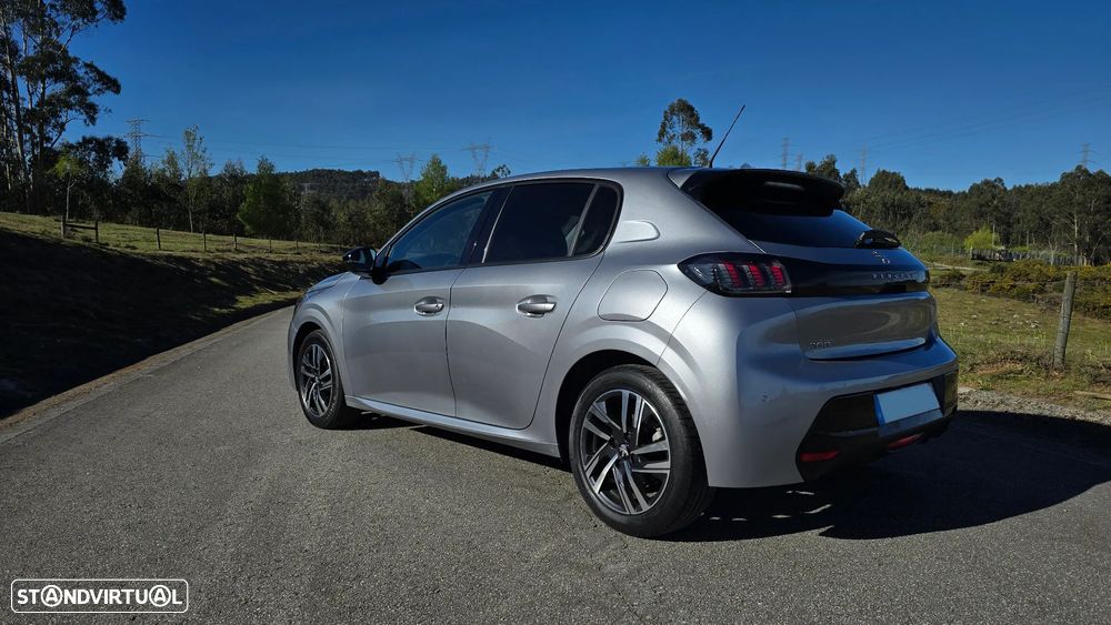 Peugeot 208 1.2 PureTech Allure Pack - 4