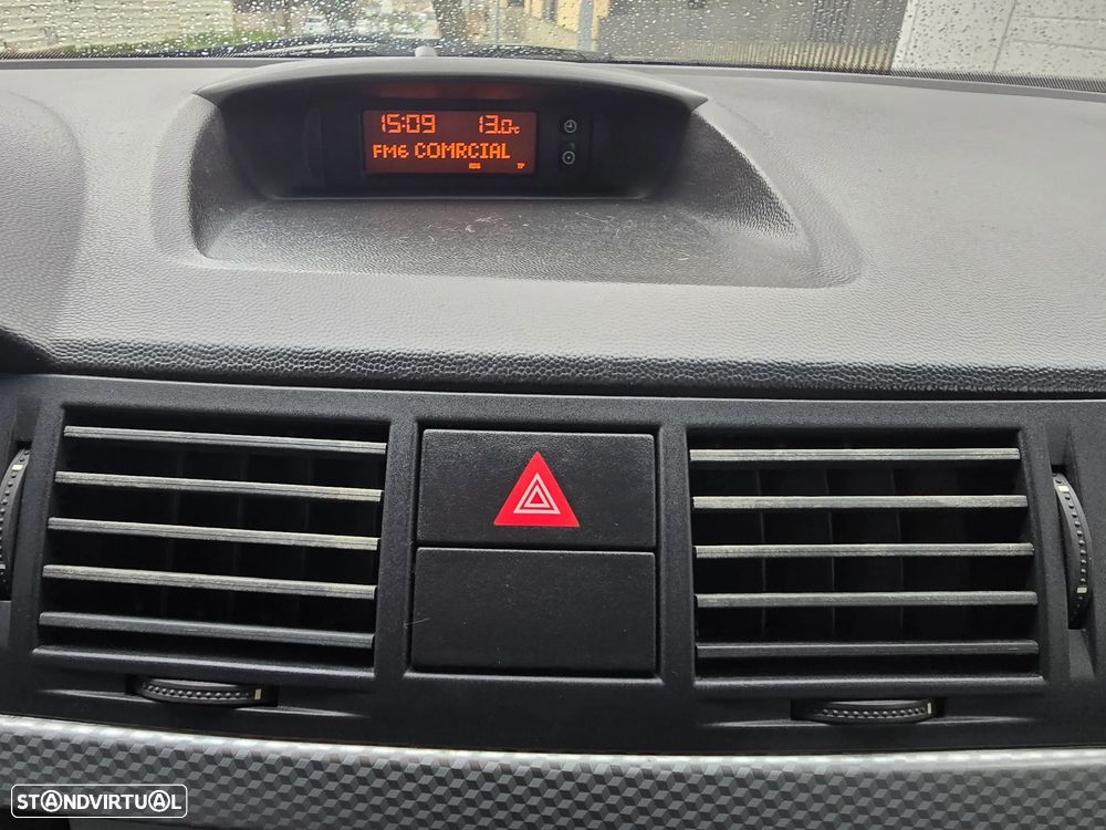 Opel Meriva 1.3 CDTI enjoy ecoFLEX - 38