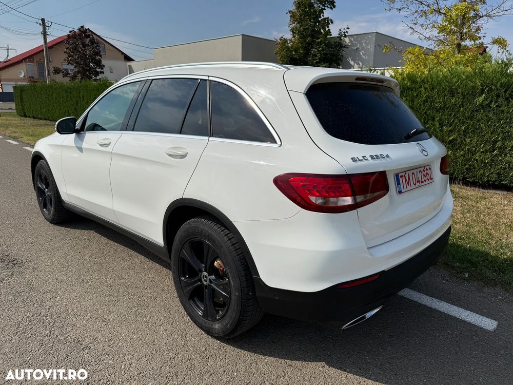 Mercedes-Benz GLC 220 d 4MATIC - 10