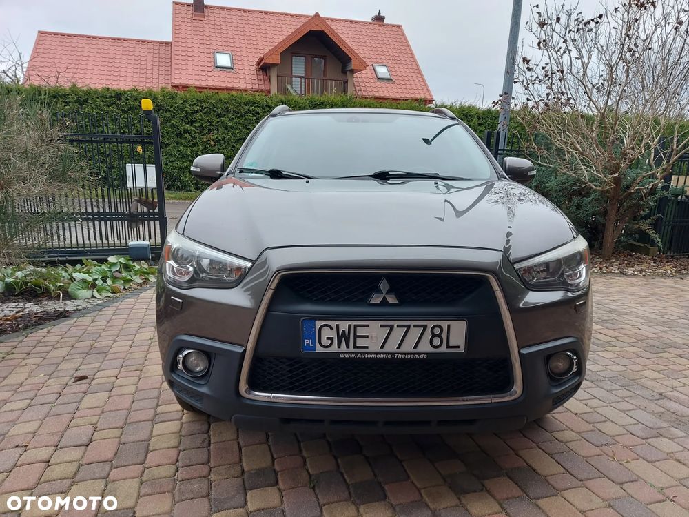 Mitsubishi ASX - 9