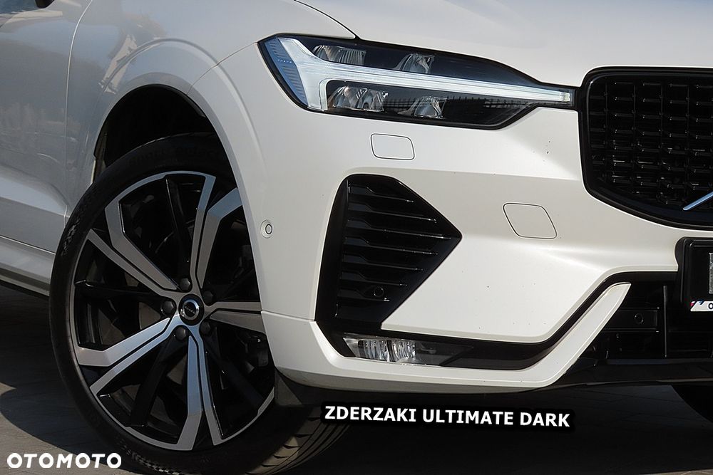 Volvo XC 60 B5 B AWD Ultimate Black Edition - 13