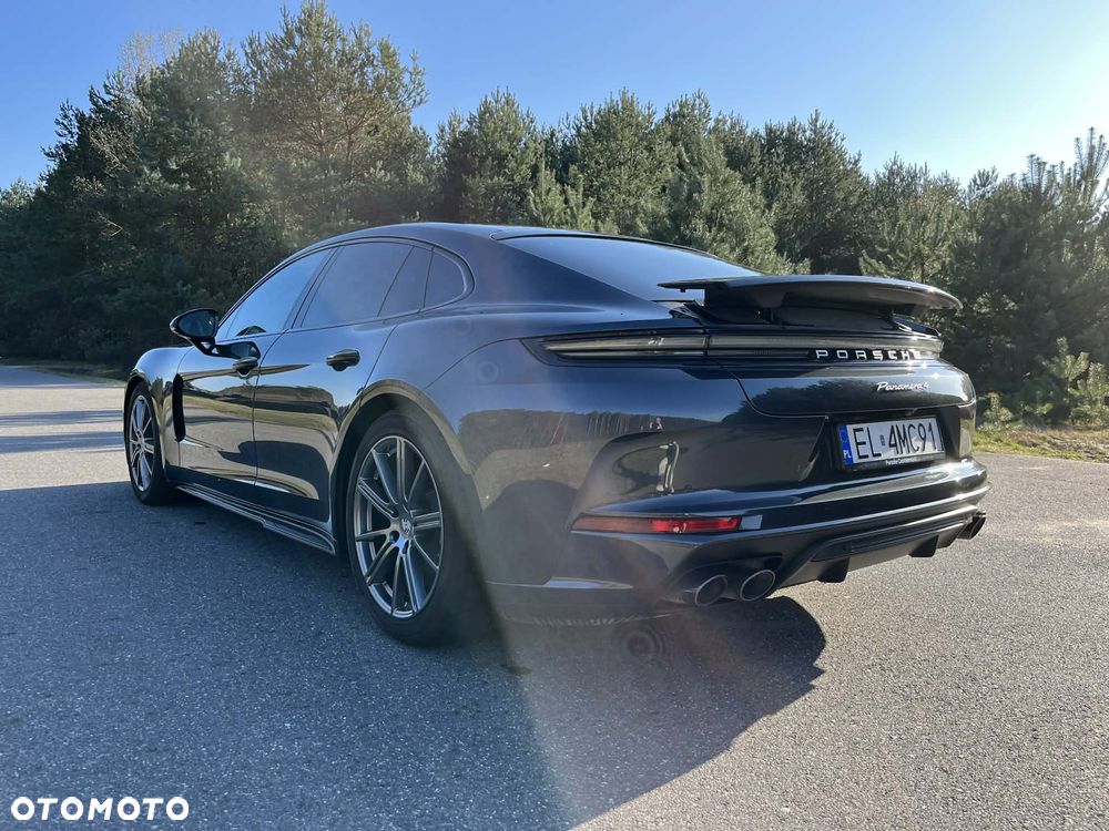 Porsche Panamera - 14
