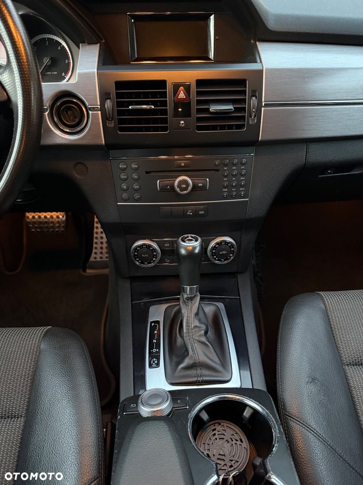 Mercedes-Benz GLK - 17