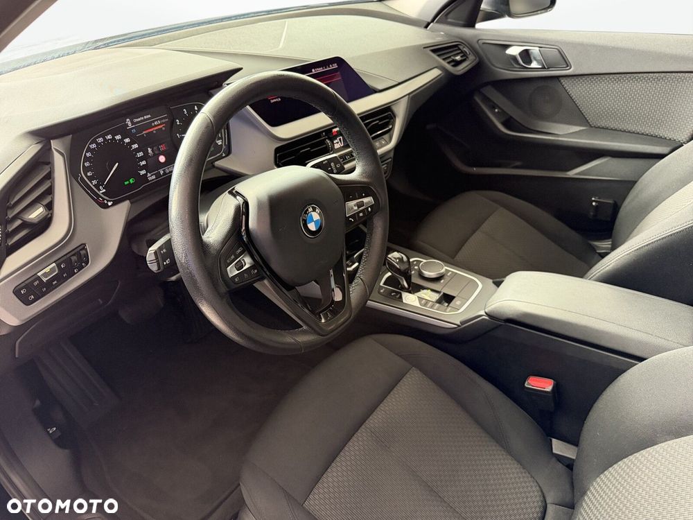 BMW Seria 1 - 10