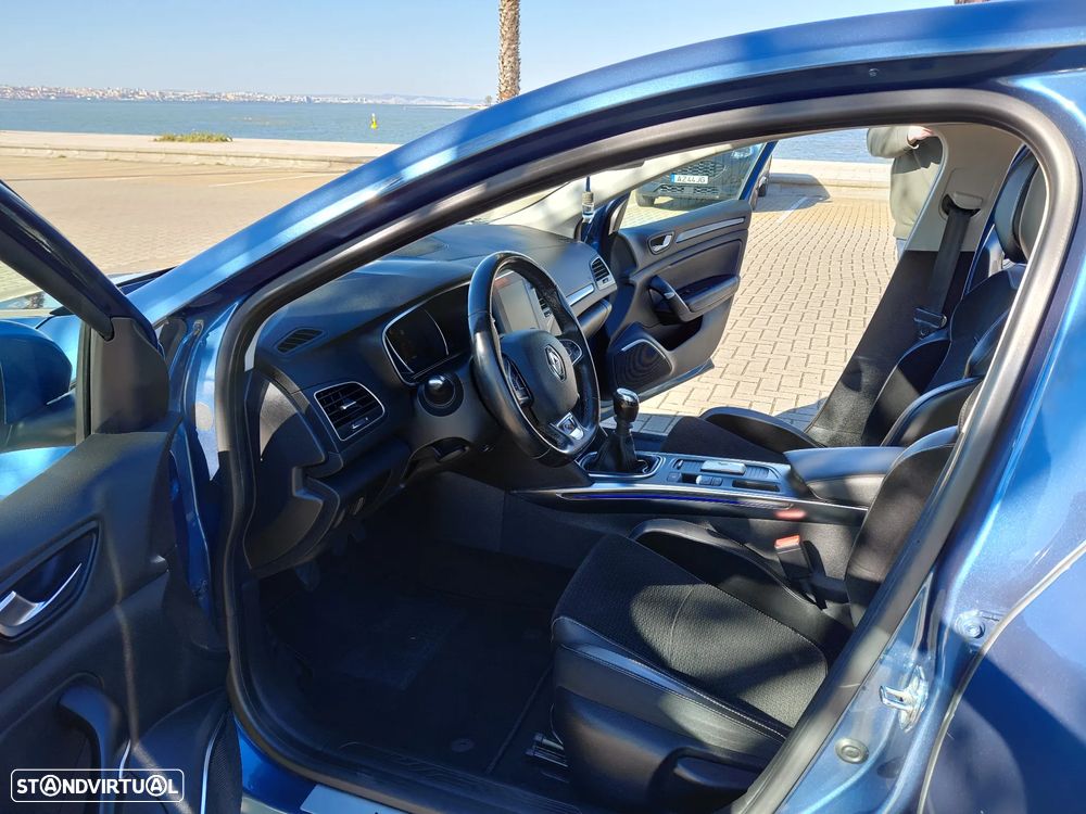 Renault Mégane 1.5 dCi Intens - 7