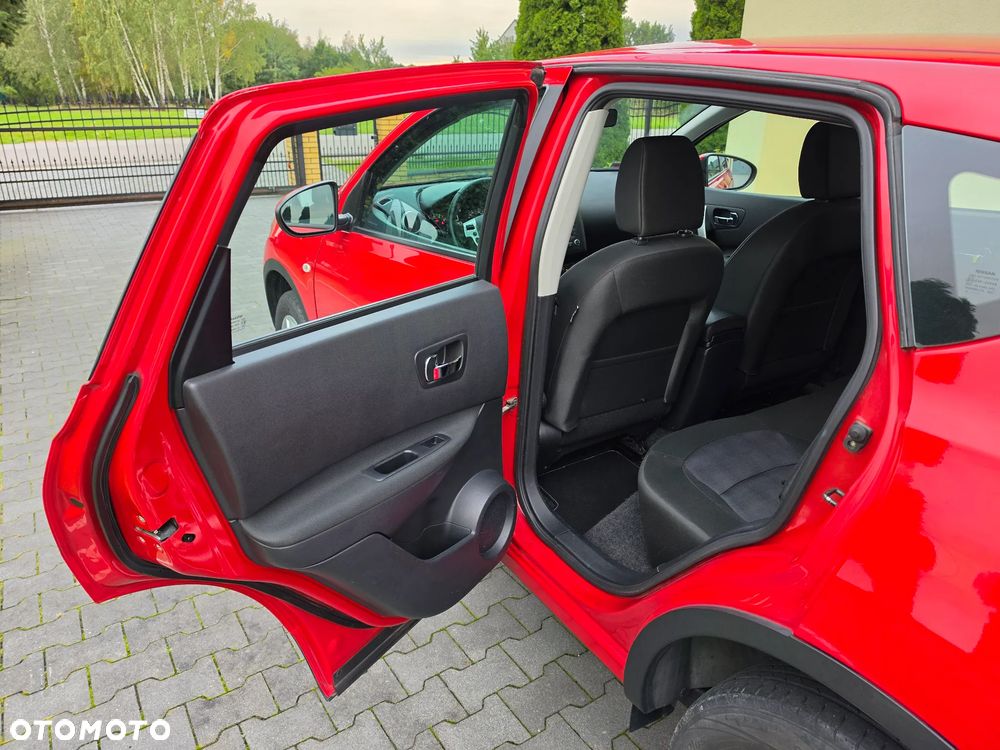 Nissan Qashqai - 12