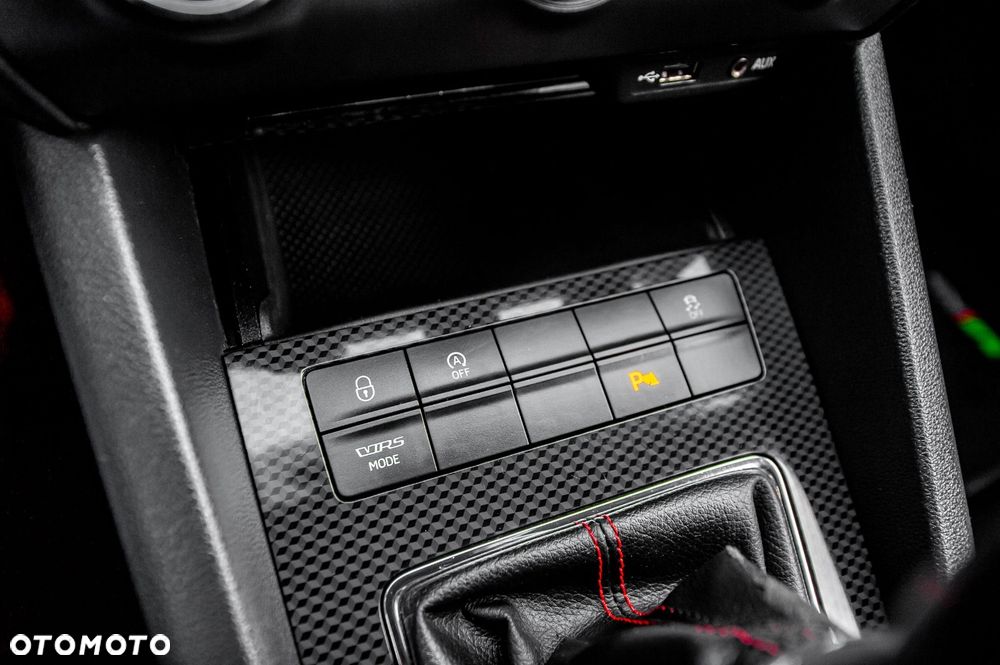 Skoda Octavia 2.0 TSI RS - 30