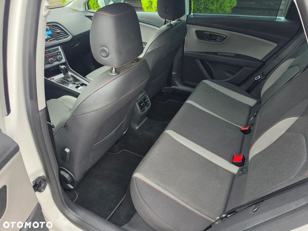 Seat Leon Sportstourer 2.0 TDI Start&Stop 4Drive DSG X-Perience - 8