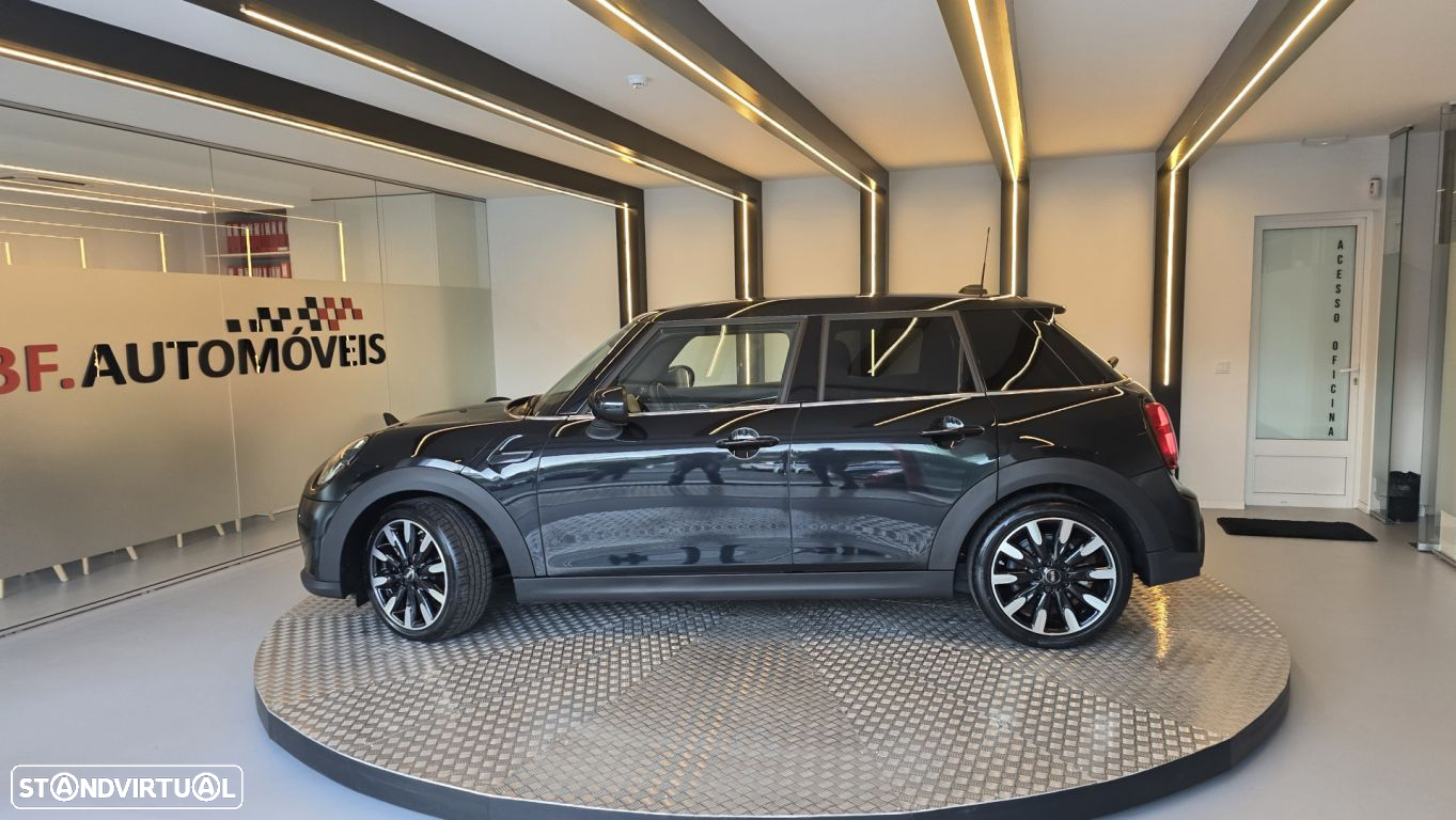 MINI 5 Portas Cooper Sport Edition Auto - 13
