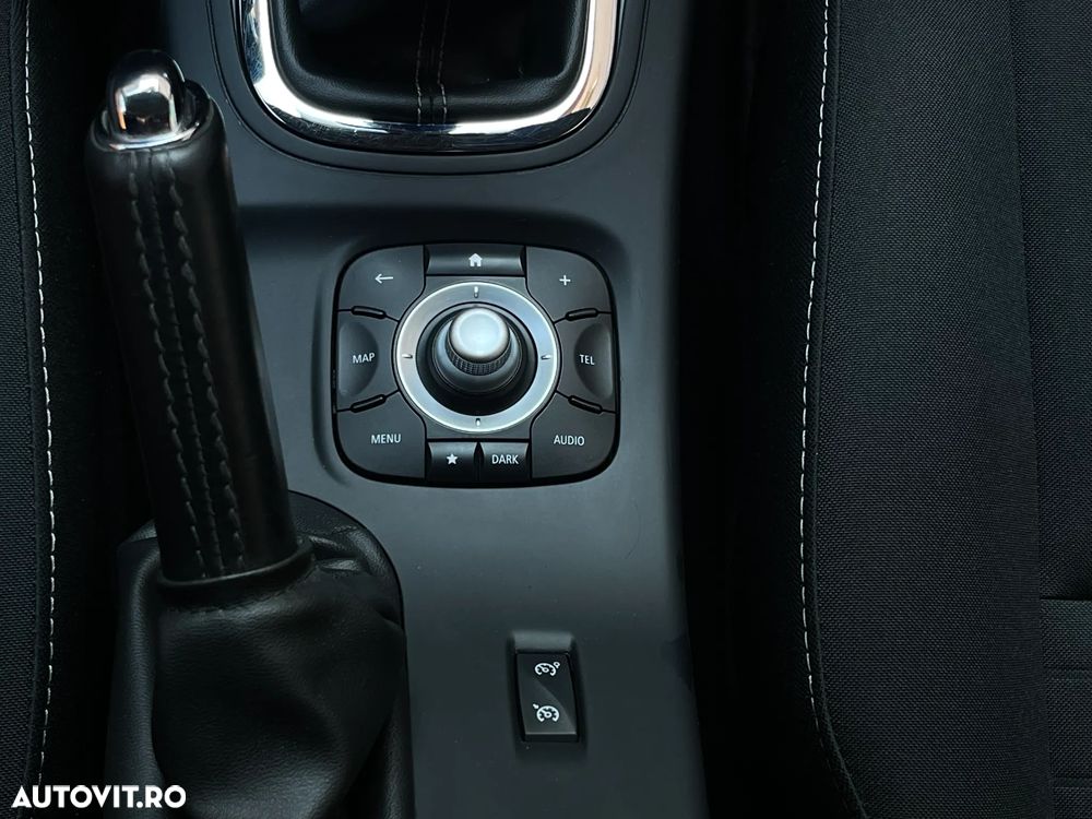 Renault Megane dCi 110 FAP LIMITED - 25