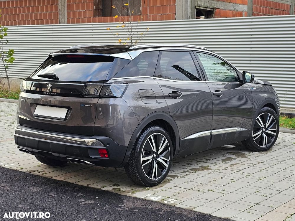 Peugeot 3008 PHEV 300 EAT8 4X4 GT - 30
