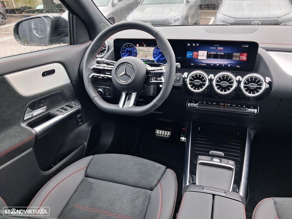 Mercedes-Benz EQA 250+ AMG Line - 17