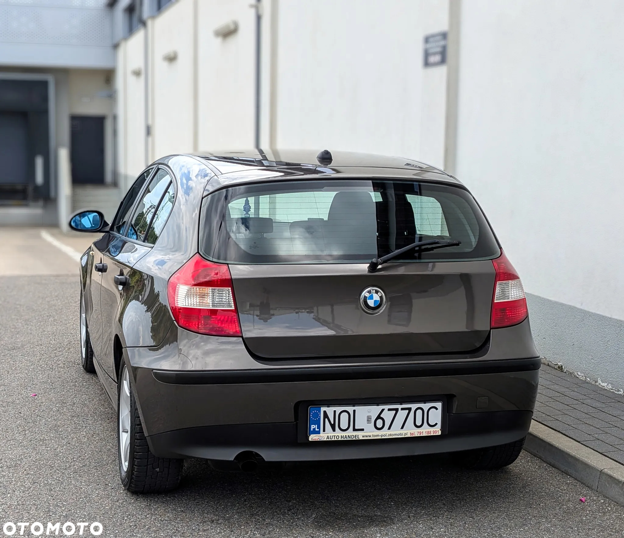 BMW Seria 1 118i - 4