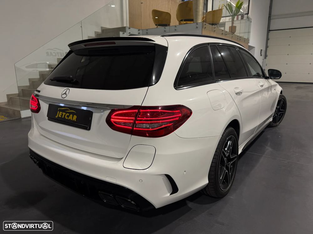 Mercedes-Benz C 300 de AMG Line - 6