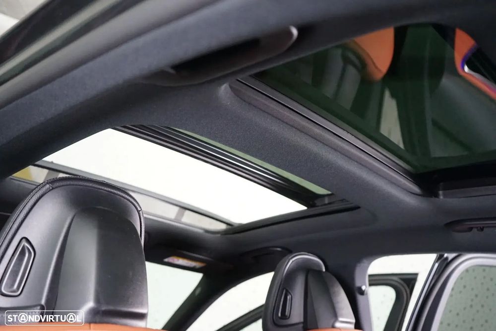 Mercedes-Benz C 300 - 44
