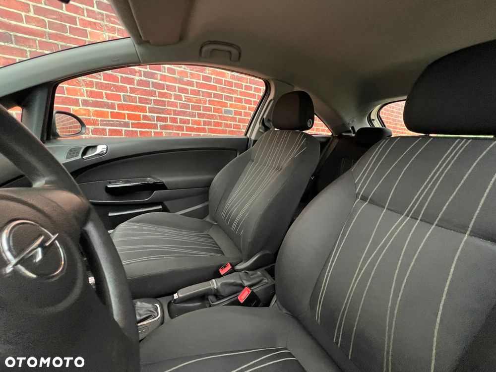 Opel Corsa 1.4 16V Enjoy - 12
