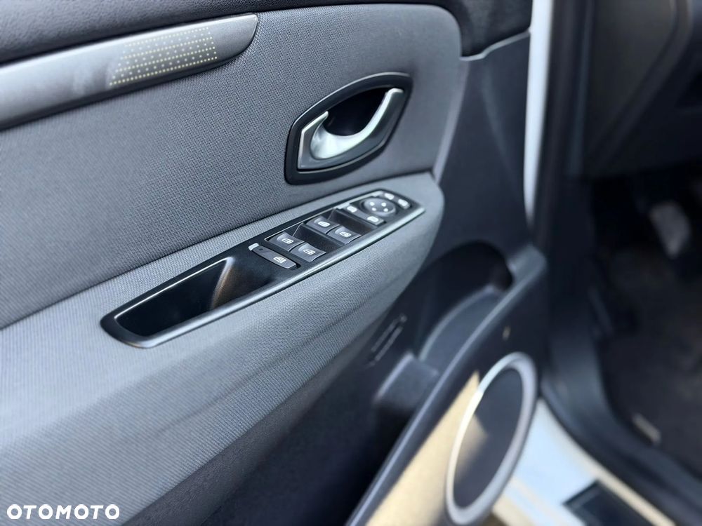 Renault Scenic 1.6 16V Expression - 37