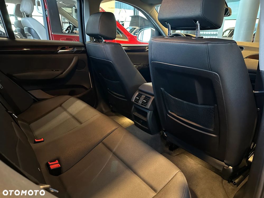 BMW X4 xDrive20i xLine - 15