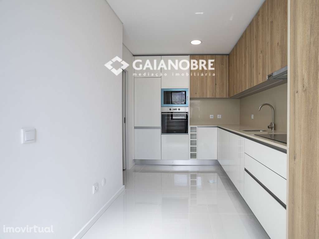 T2 +1 em Valadares - Grande imagem: 4/19