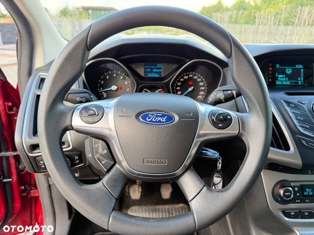 Ford Focus - 28