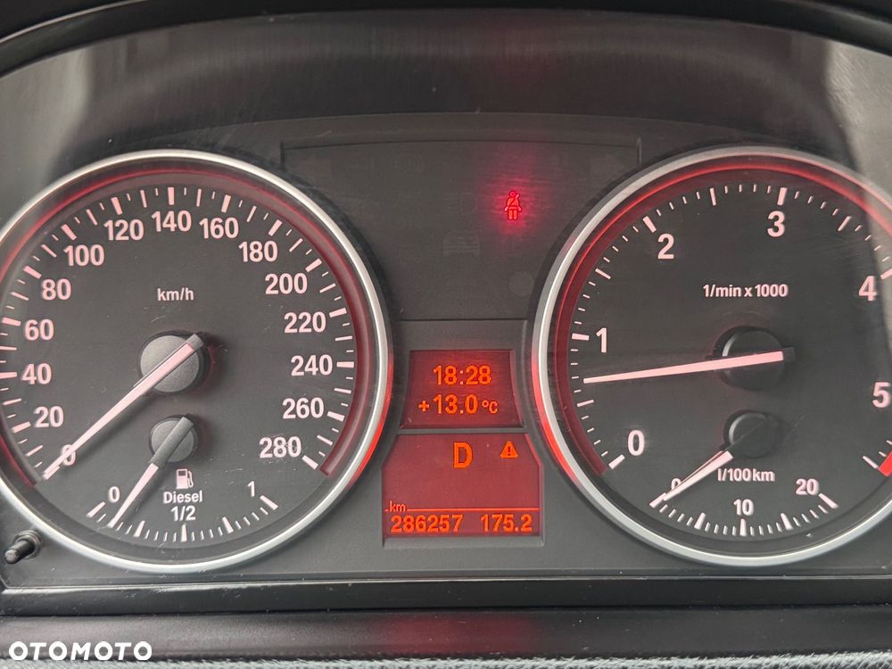 BMW Seria 3 - 27