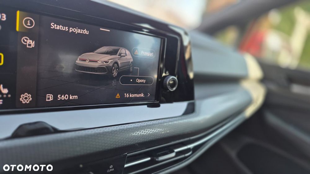 Volkswagen Golf - 25