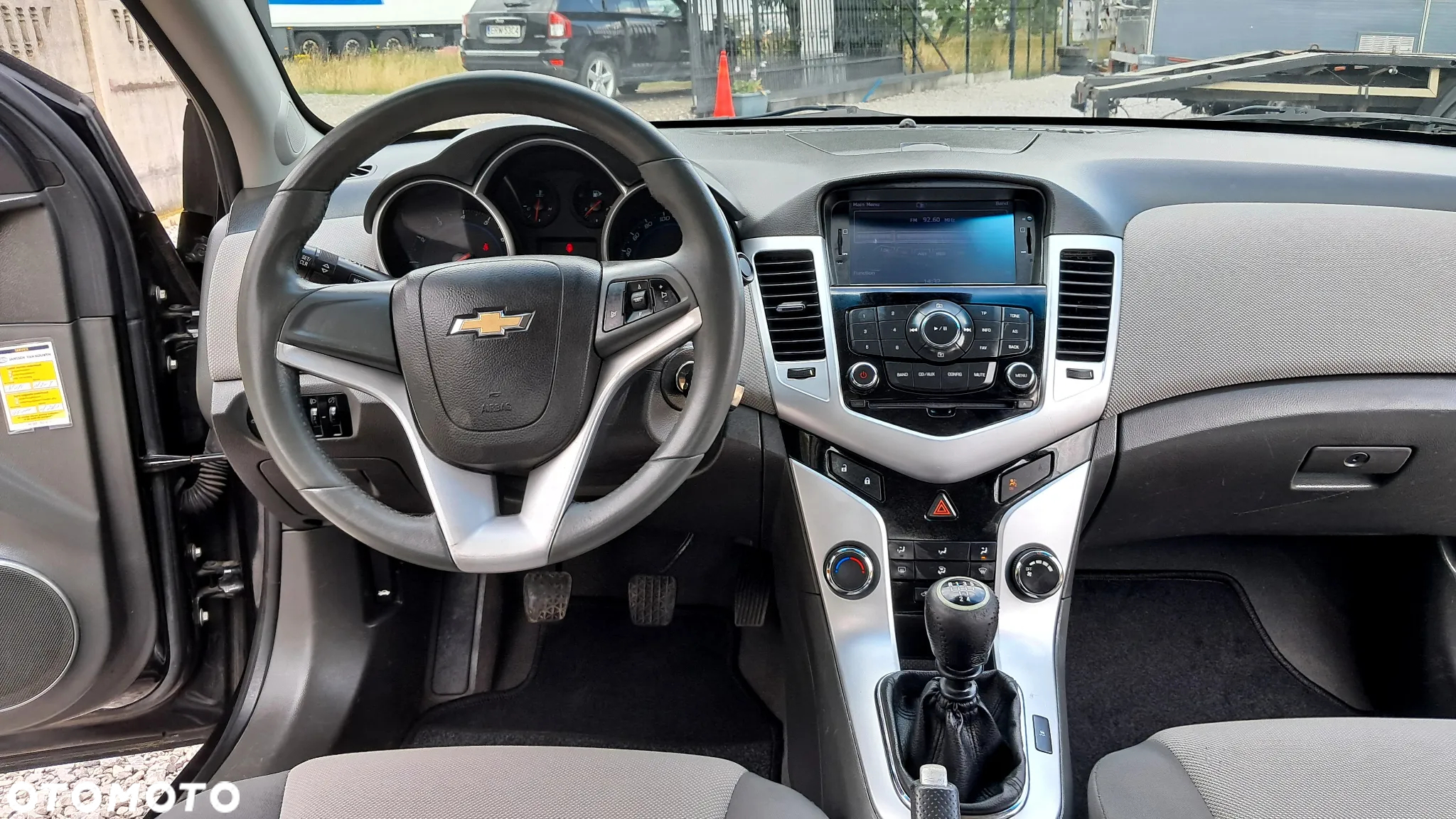 Chevrolet Cruze 1.6 LS - 9