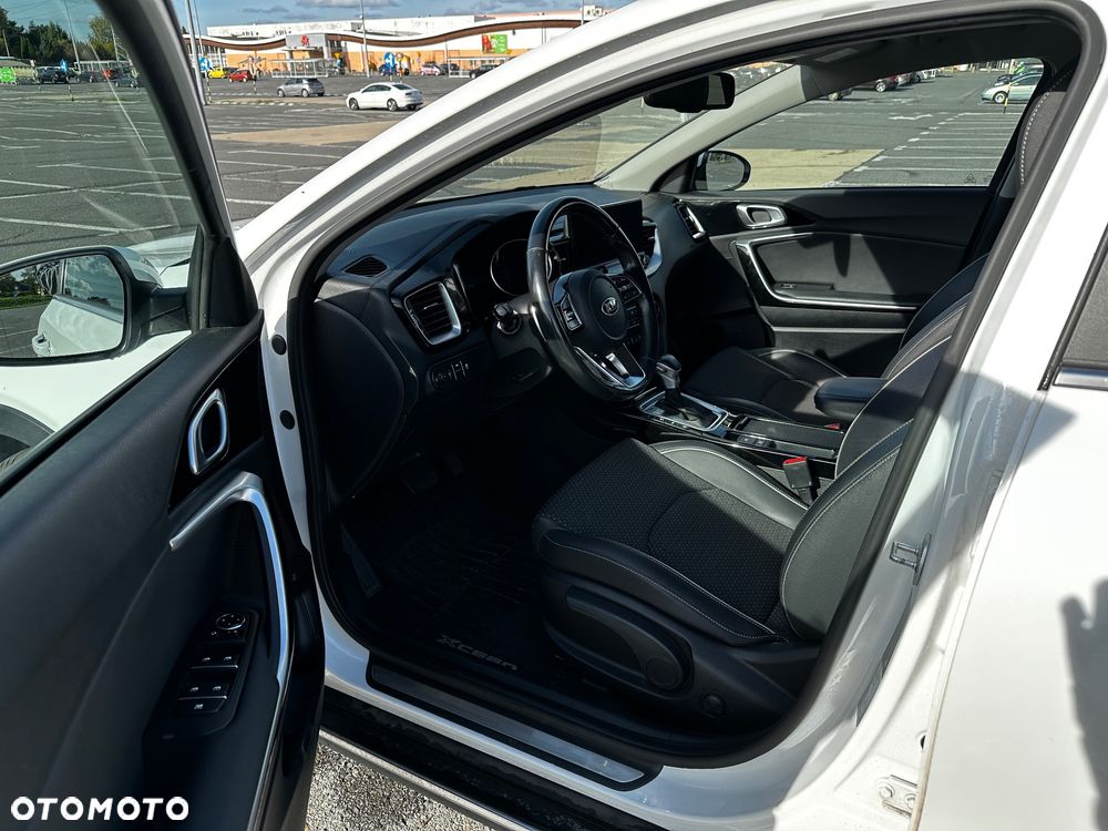 Kia XCeed 1.6 T-GDI L Business Line DCT - 9