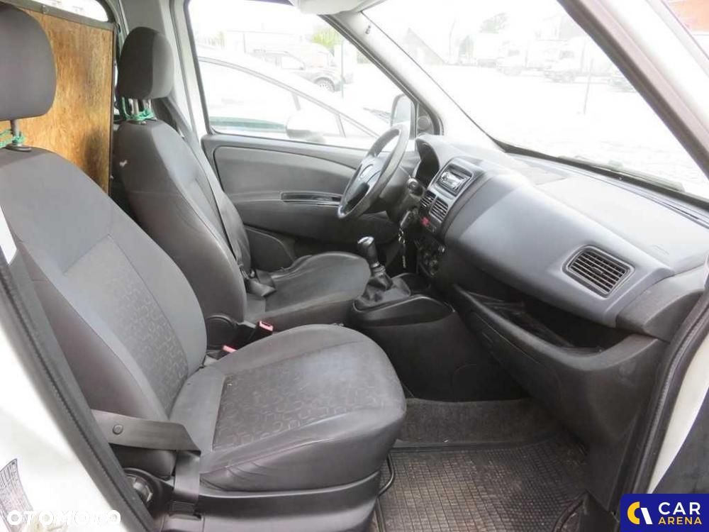 Fiat Doblo - 31