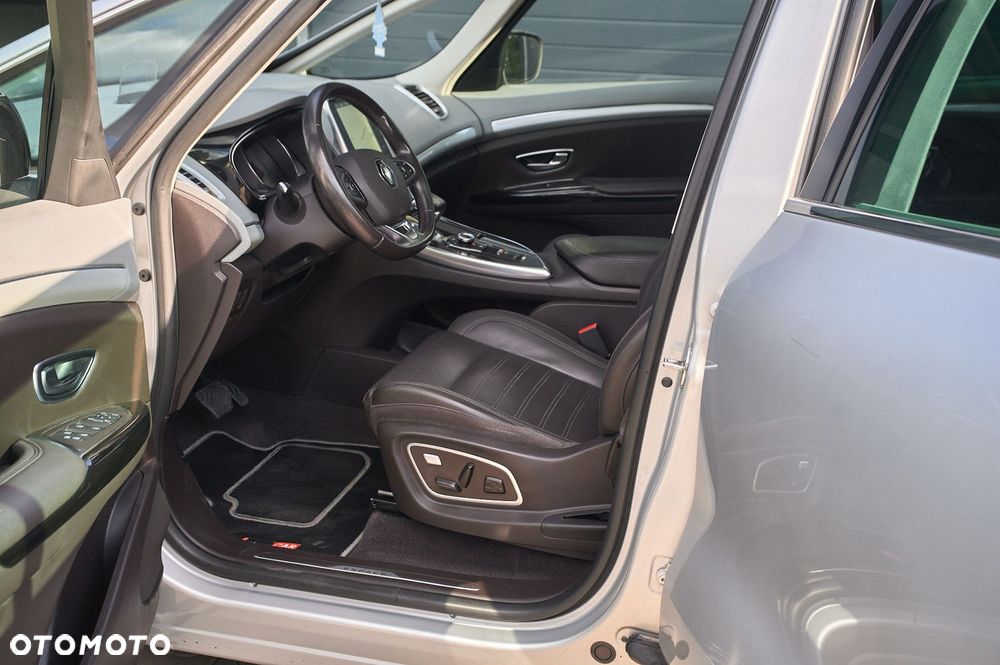 Renault Espace - 8